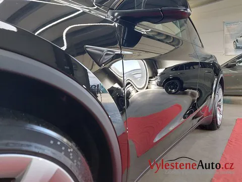 Tesla Model Y - Leštění a keramická ochrana laku