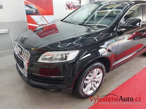 Audi Q7 - Vícekroková renovace laku