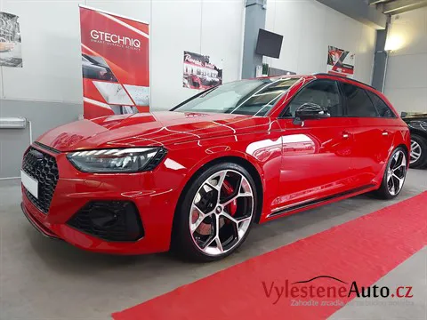 Audi RS4 kombi - Leštění a keramická ochrana laku