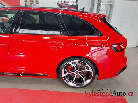 Audi RS4 kombi - Leštění a keramická ochrana laku