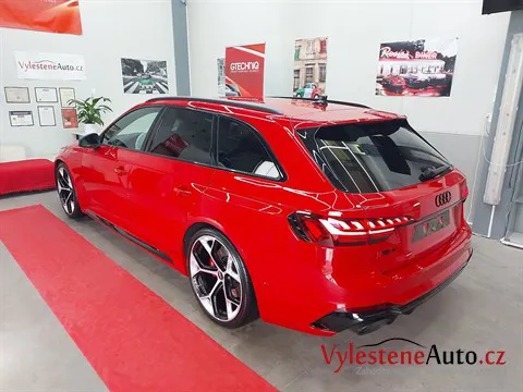 Audi RS4 kombi - Leštění a keramická ochrana laku