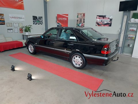 Mercedes C 200
