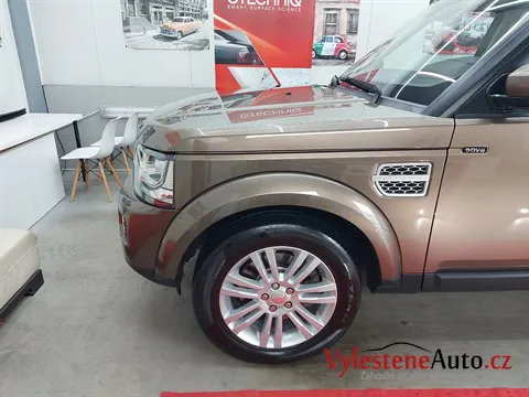 Land Rover Discovery - Vícekroková renovace laku