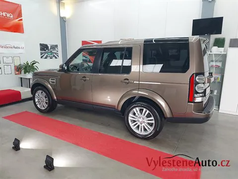 Land Rover Discovery - Vícekroková renovace laku