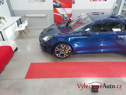 Alpine A110 - Leštění a keramická ochrana laku