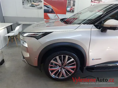 Nissan X-Trail - Leštění a keramická ochrana laku