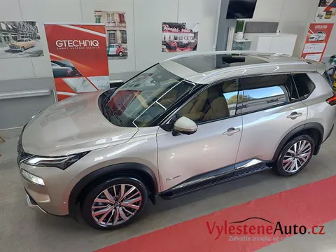 Nissan X-Trail - Leštění a keramická ochrana laku