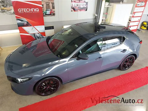 Mazda 3 - Leštění a keramická ochrana laku