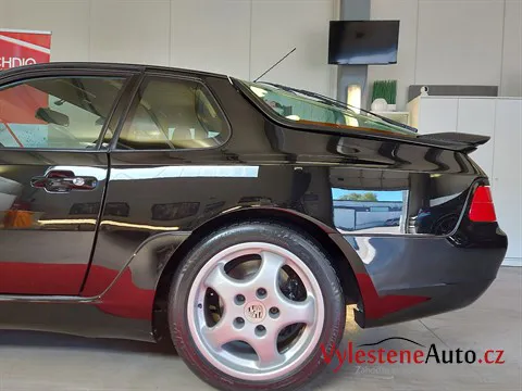 Porsche 968 - Vícekroková renovace a ochrana laku