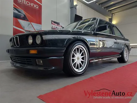 BMW e30 Hartge - Vícekroková renovace a ochrana laku