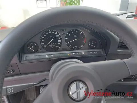 BMW e30 Hartge - Vícekroková renovace a ochrana laku