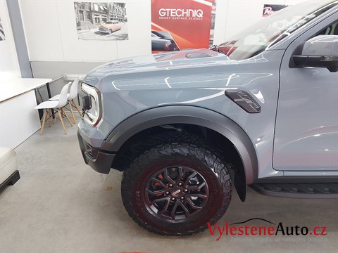 Ford Raptor V6 turbo