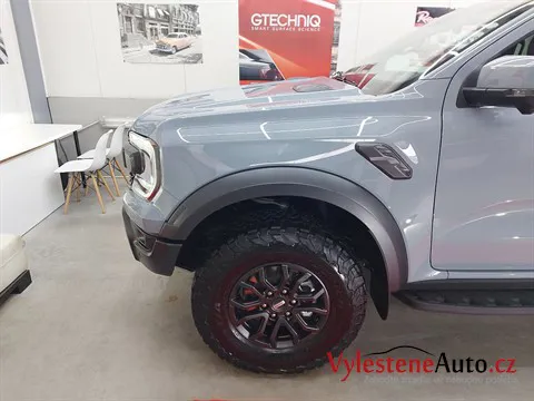 Ford Raptor V6 turbo - Vícekrokové leštění a keramická ochrana laku
