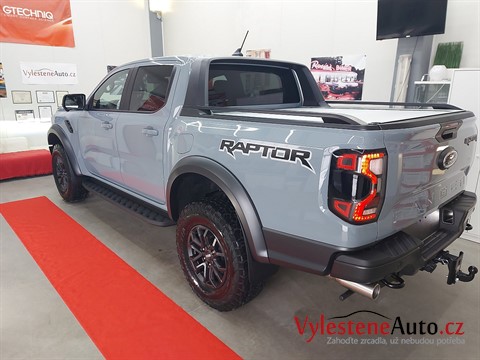 Ford Raptor V6 turbo