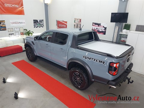 Ford Raptor V6 turbo