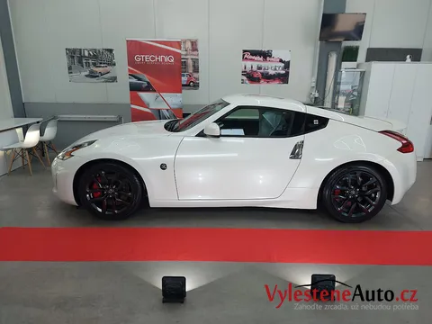 Nissan 370Z