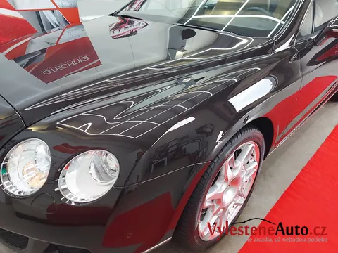 Bentley Continental W12 twin-turbo