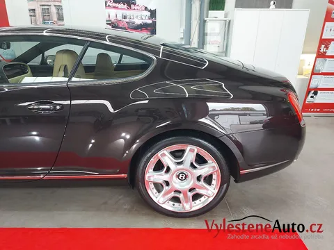 Bentley Continental W12 twin-turbo
