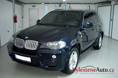 BMW X5 - Leštění laku