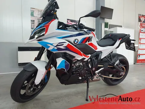 BMW M1000XR