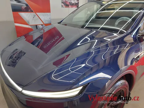 Tesla Y