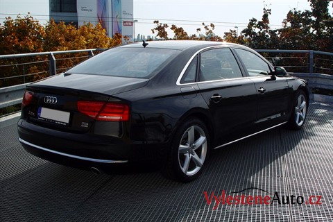 Audi A8 L