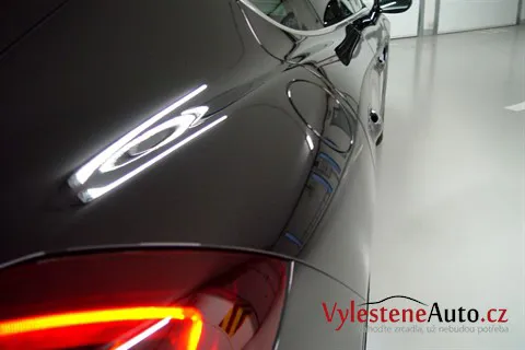 Porsche Panamera 4S - Leštění a ochrana laku