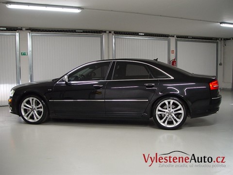 Audi S8 5.2 V10 FSI