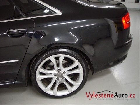 Audi S8 5.2 V10 FSI