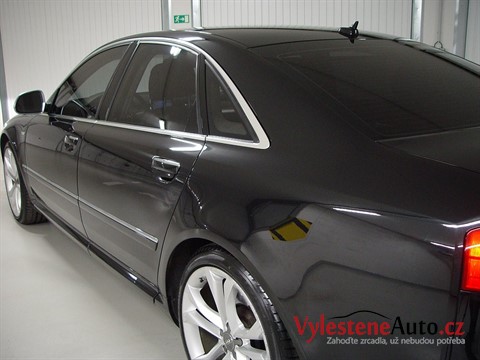 Audi S8 5.2 V10 FSI