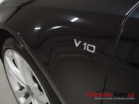 Audi S8 5.2 V10 FSI