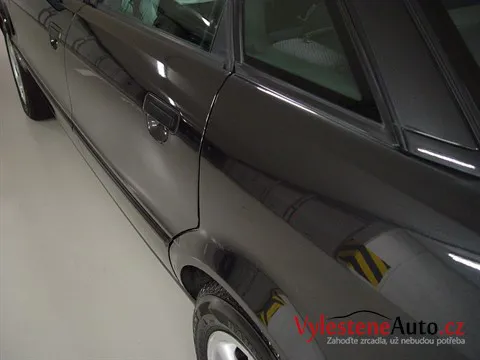 Audi 80 2.0 - Leštění laku