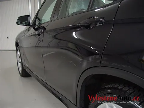 BMW X1 2.0d - Leštění laku