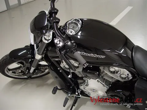 Harley Davidson - Leštění a ochrana laku