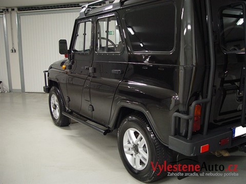 UAZ