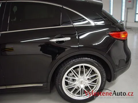 Infiniti QX70 - Renovace laku