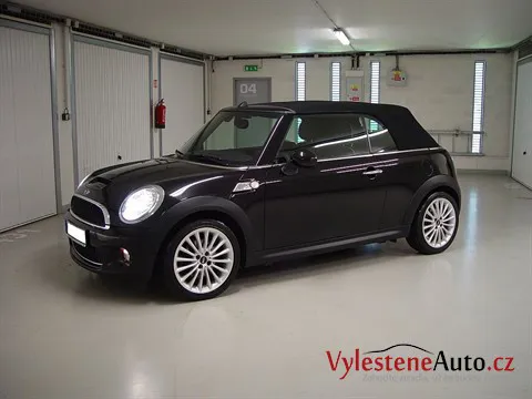 Mini Cooper S Cabrio - Leštění laku