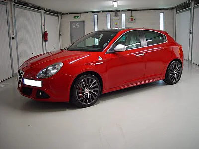 Alfa Romeo Giulietta Quadrifoglio Verde - renovace laku - detail 21