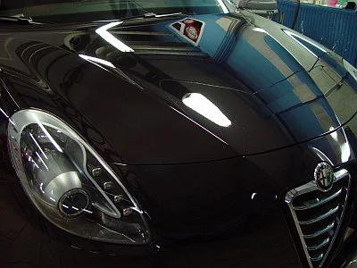 Alfa Romeo - leštění laku - detail 9