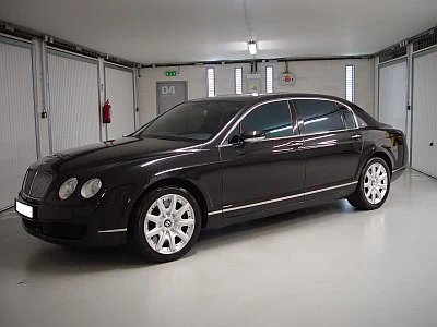 Bentley Flying Spur W12 6.0 twin turbo - renovace laku - detail 9