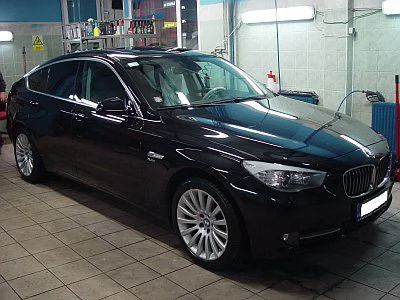 BMW 5 GT - základní renovace laku - detail 3