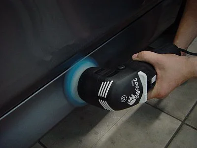 BMW 5 - renovace laku ve spolupráci s profesionálním servisem Auto - Mhill - detail 9