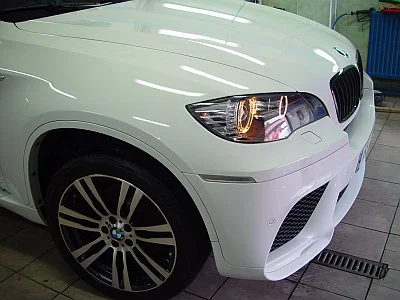 BMW X6 - rozleštění laku a údržba interiéru - detail 2