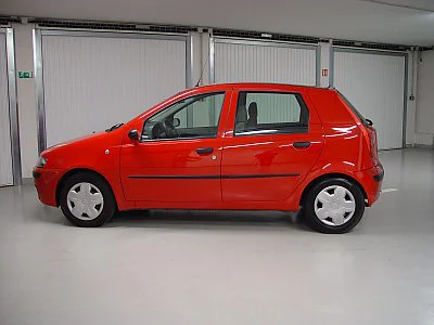 Fiat Punto II - základní rozleštění laku - PŘED a PO - detail 10