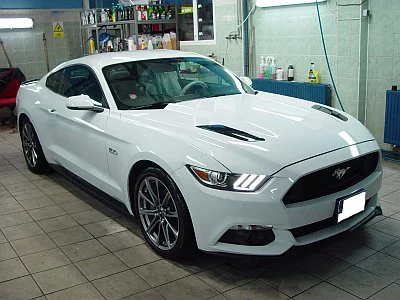 Ford Mustang GT - rozleštění a ochrana laku - detail 15
