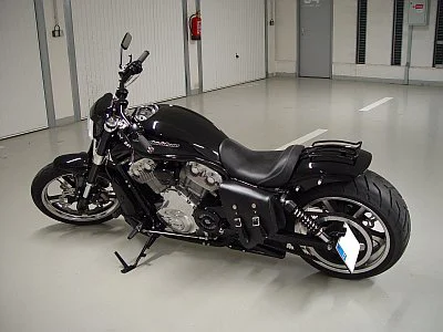 Harley Davidson - rozleštění a ochrana laku - detail 1