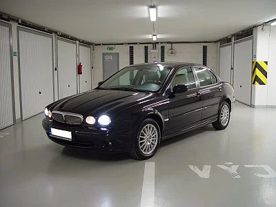 Jaguar X Type - rozleštění a ochrana laku - detail 1