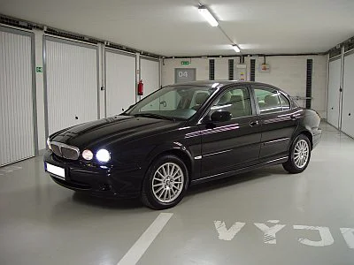 Jaguar X Type - rozleštění a ochrana laku - detail 2