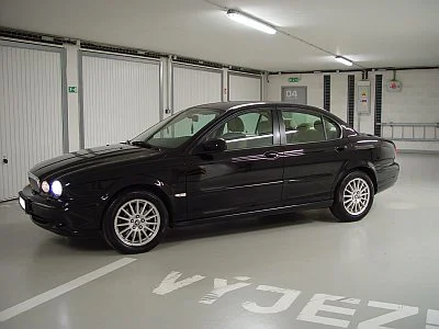 Jaguar X Type - rozleštění a ochrana laku - detail 4