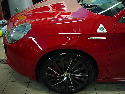 Leštíme, voskujeme, chráníme, zdokonalujeme. Jsme Vylesteneauto.cz - detail 3